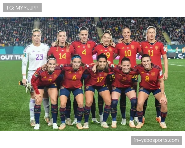 伊雷妮·帕雷德斯经验丰富，更衣室影响力不容小觑